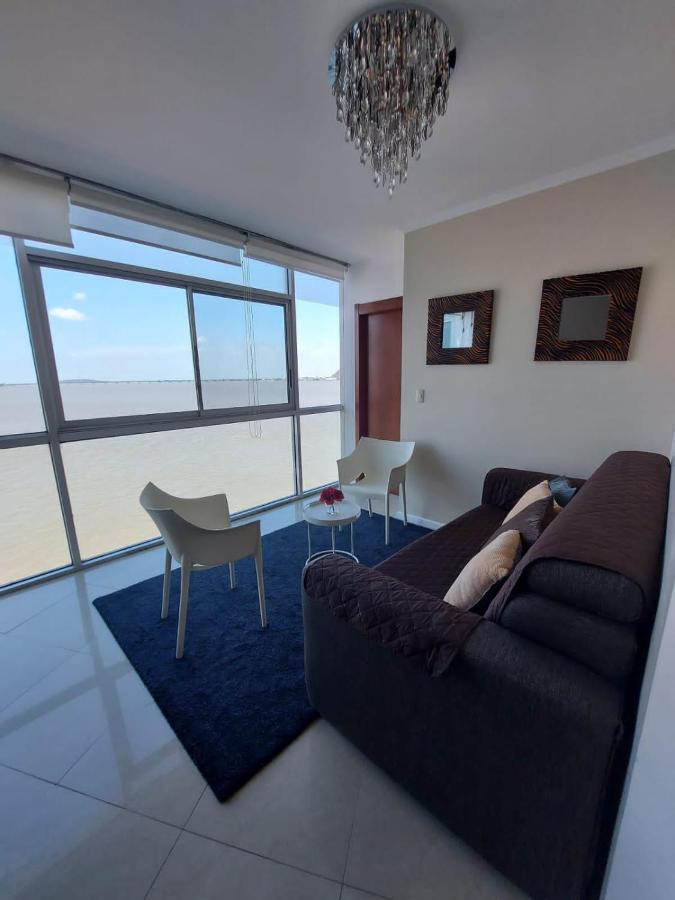 Apartamento Vista Al Rio Puerto Santana Riverfront 1 グアヤキル エクステリア 写真