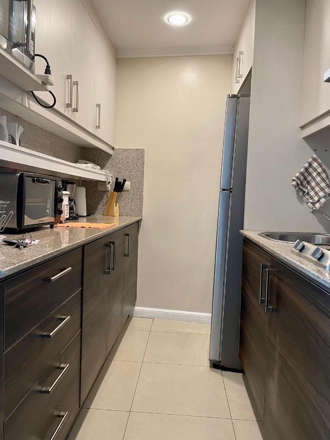 Apartamento Vista Al Rio Puerto Santana Riverfront 1 グアヤキル エクステリア 写真