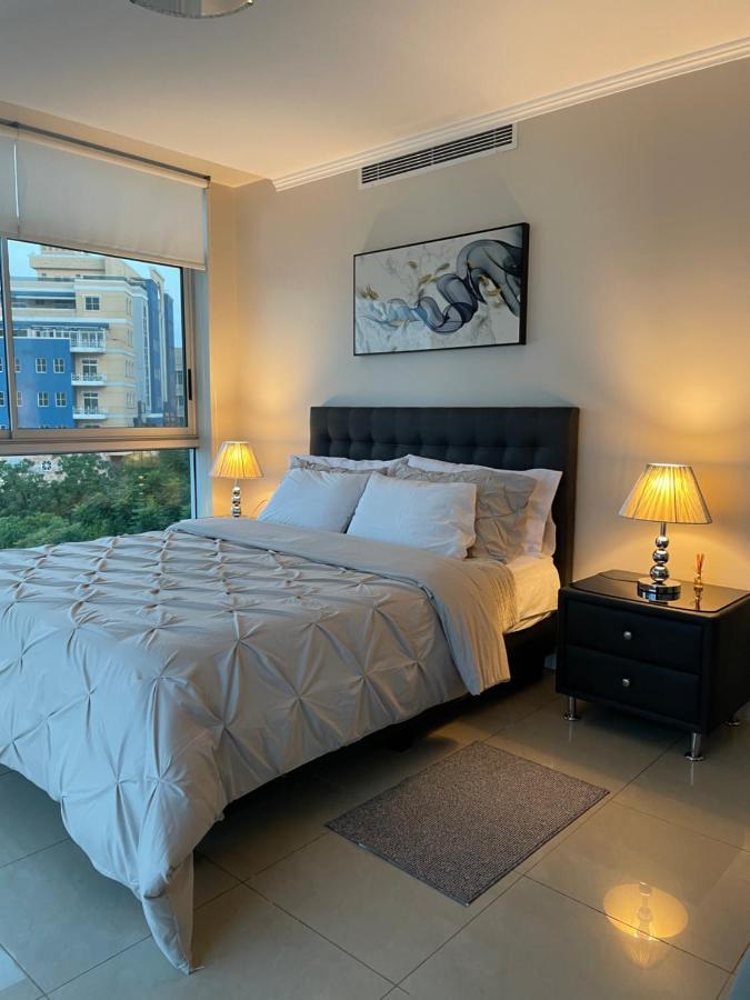 Apartamento Vista Al Rio Puerto Santana Riverfront 1 グアヤキル エクステリア 写真