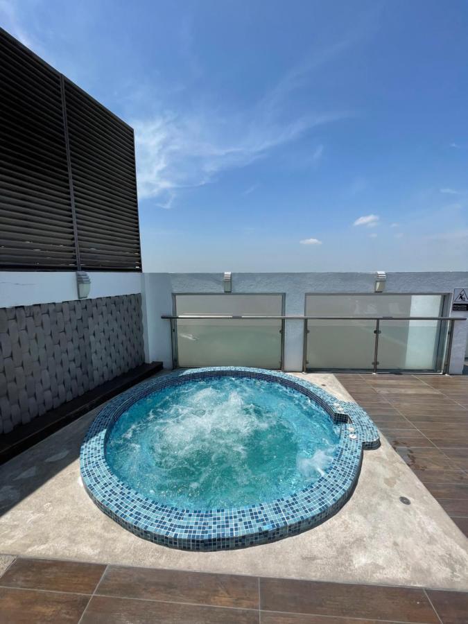 Apartamento Vista Al Rio Puerto Santana Riverfront 1 グアヤキル エクステリア 写真