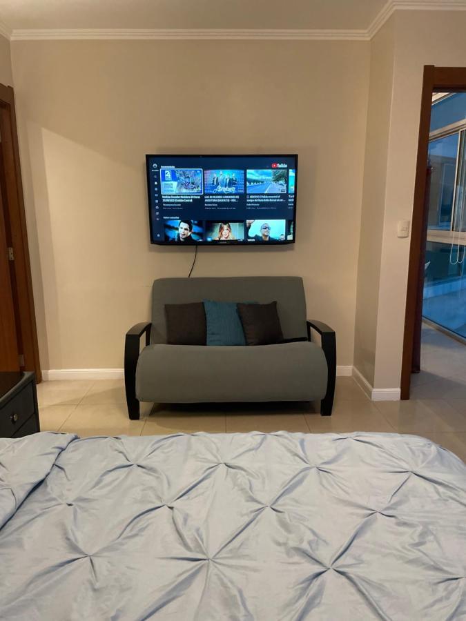 Apartamento Vista Al Rio Puerto Santana Riverfront 1 グアヤキル エクステリア 写真